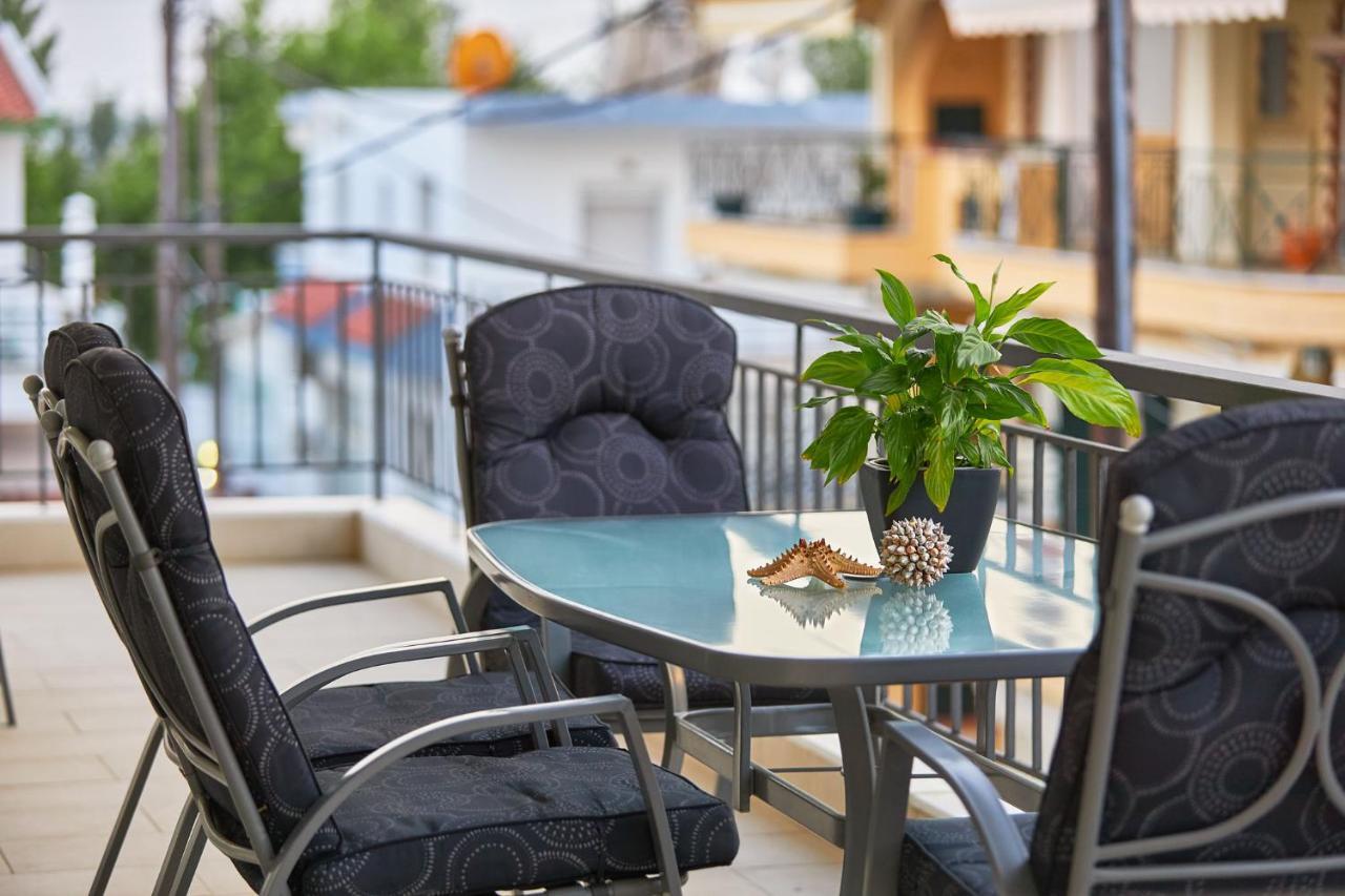 Pearl Apartments Ofrínion エクステリア 写真